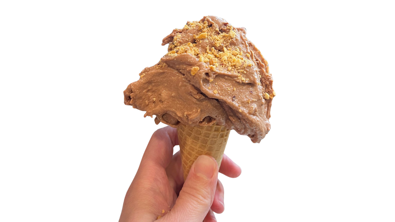 Bacio (Chocolate-Hazelnut Kiss) - Nut-Based Gelato