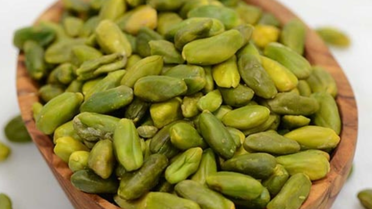 Sicilian-Style Pistachio Gelato - Nut-Based Gelato